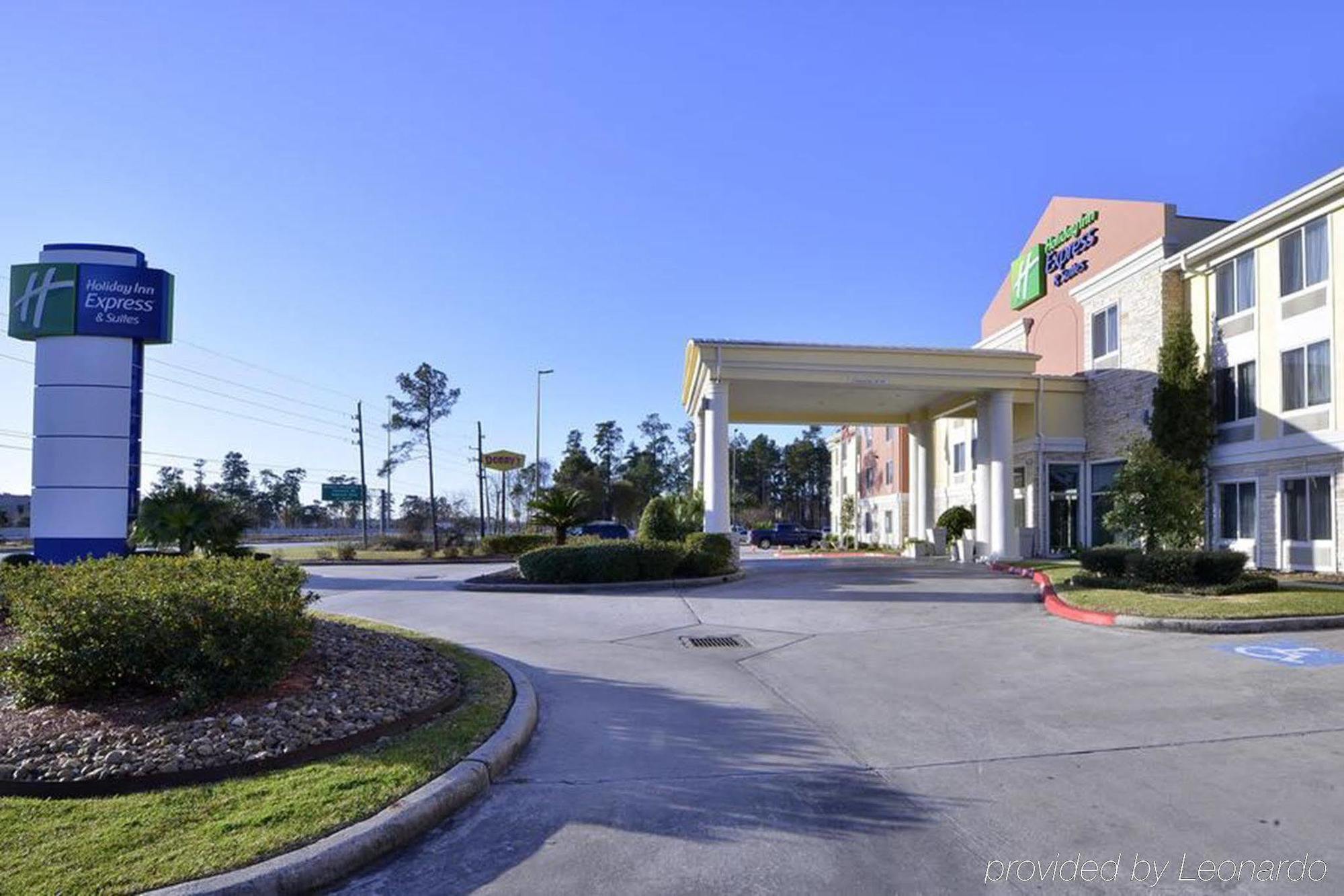 Holiday Inn Express Hotel And Suites Houston Kingwood Exterior foto